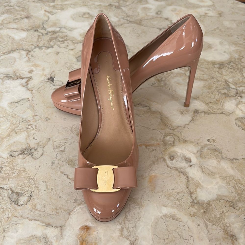Salvatore Ferragamo Osimo Patent Leather Vara Bow High-Heel Pumps Ballerina Pink
